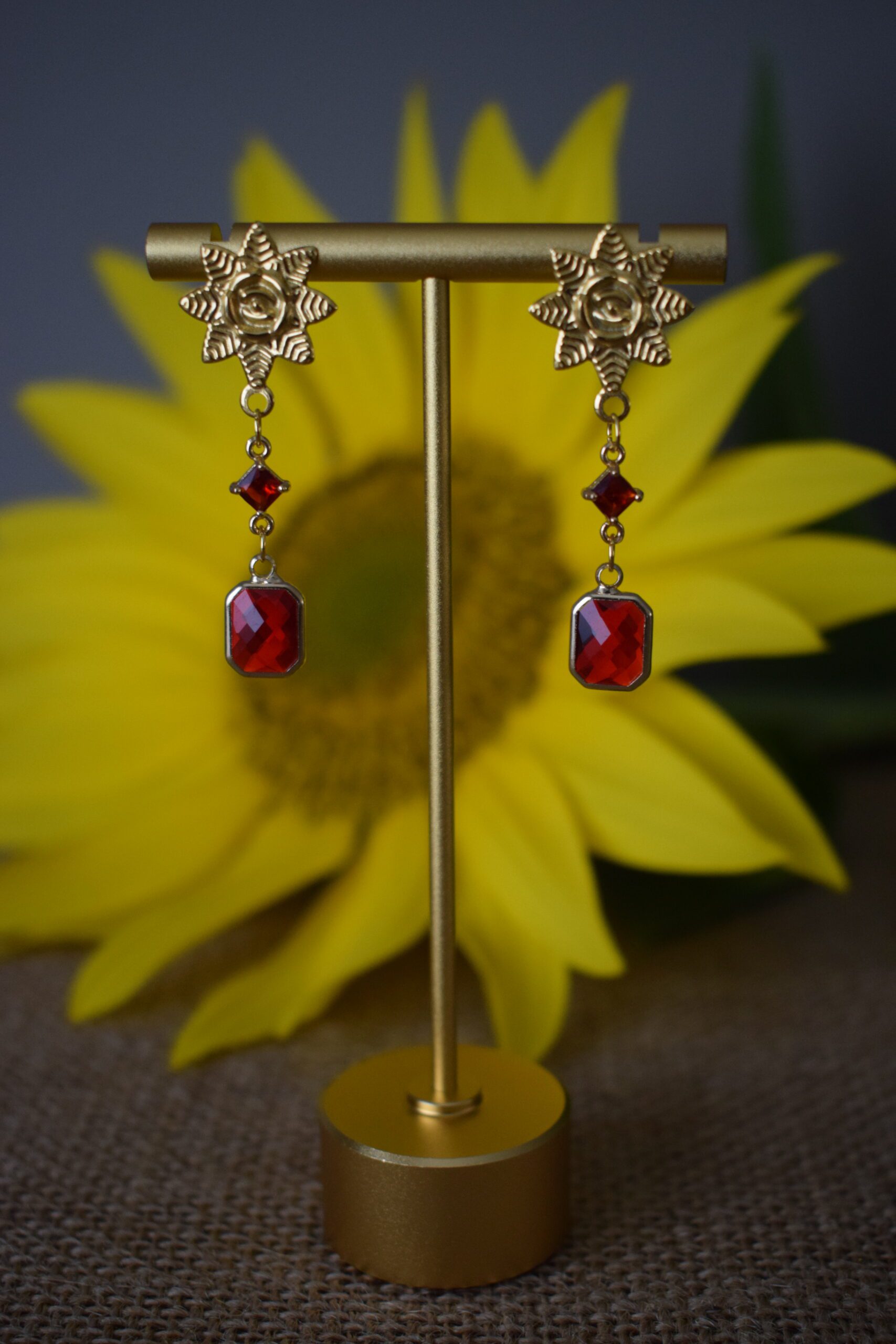 Fleurige oorhangers Rood Crystal Glass ~ CG 002 - Afbeelding 3