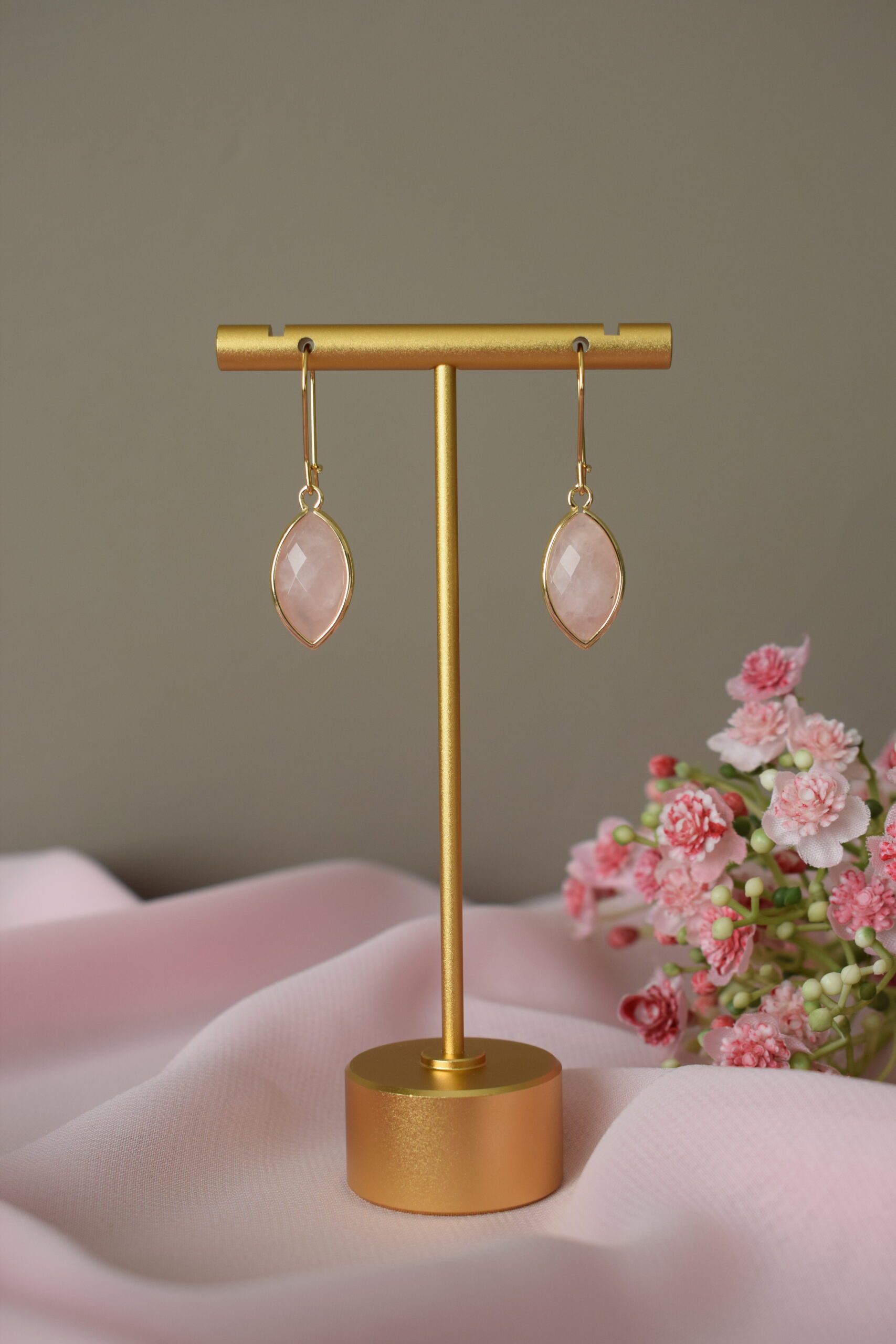 Oorhangers Rozenkwarts ~ LC 001