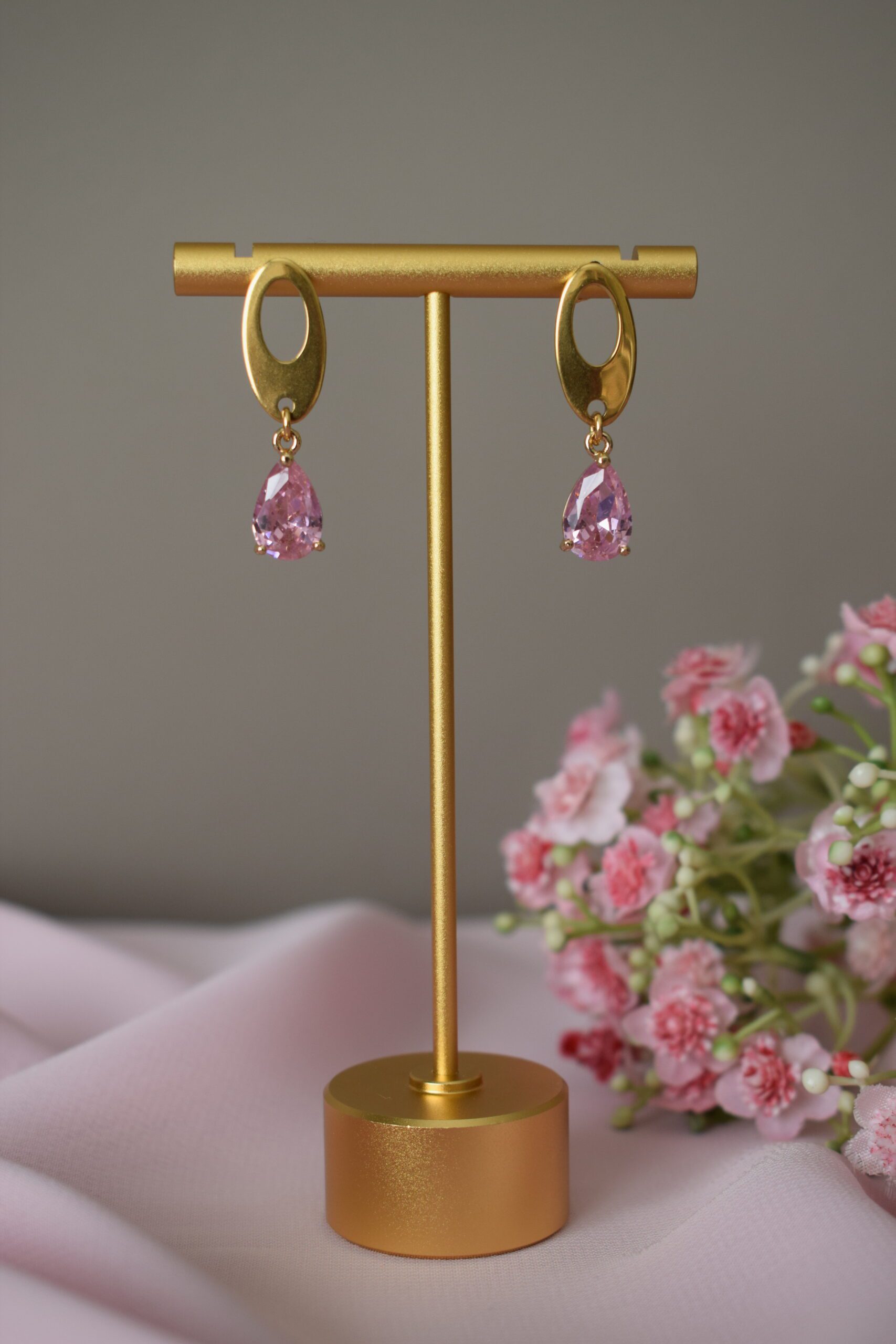 Oorhangers ovaal Roze Crystal Glass ~ FO 006