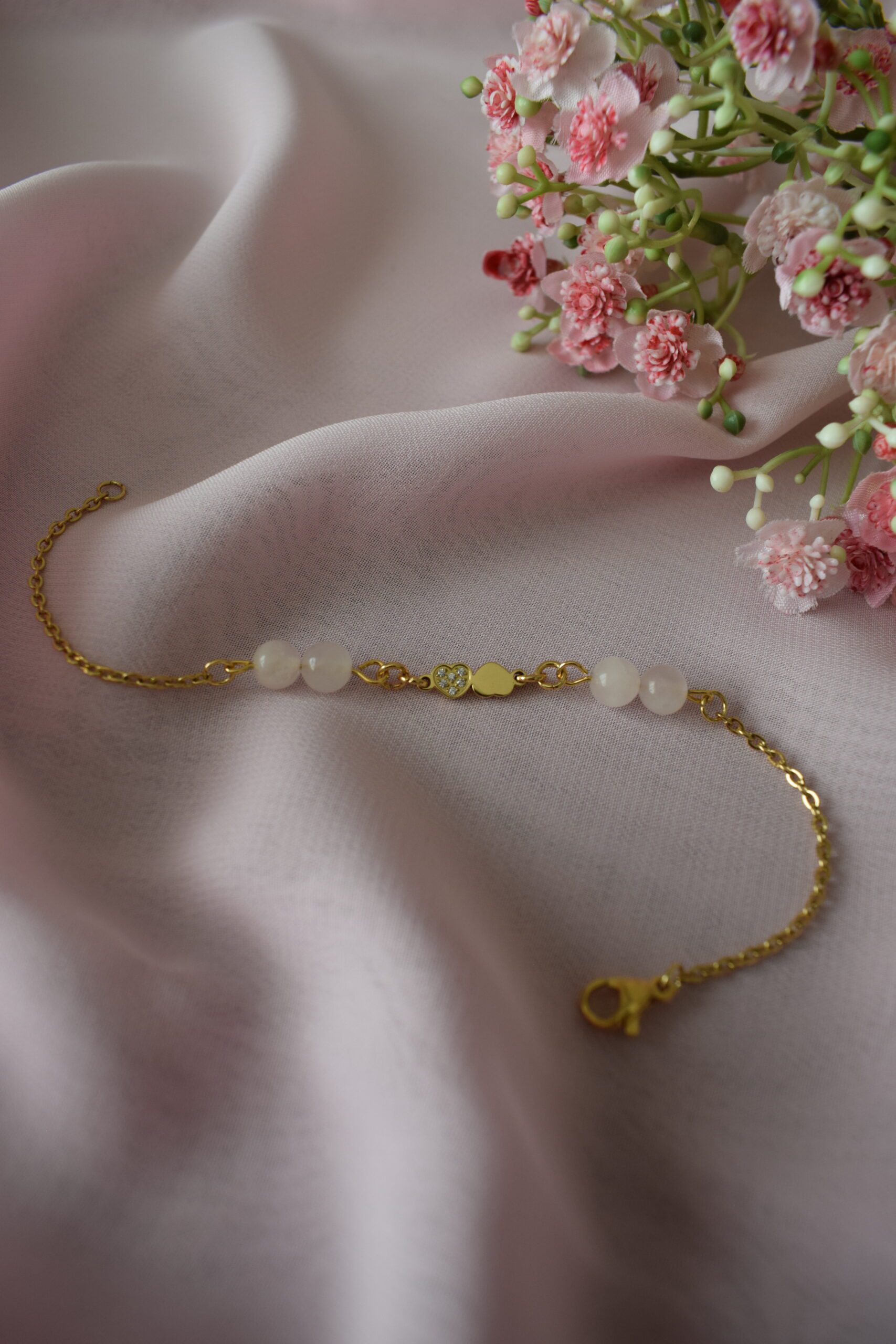 Armband stainless steel met hartjes en Rozenkwarts ~ LC 010