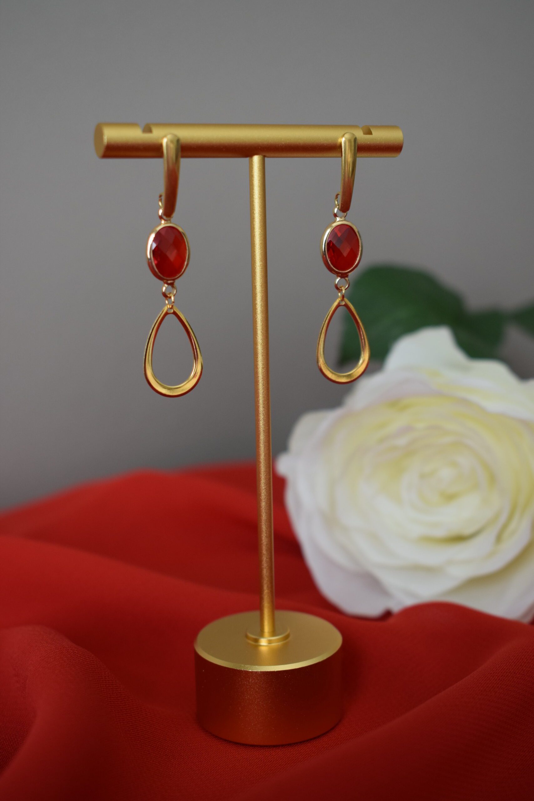 Oorhangers Rood Crystal Glass met druppel ~ CG 001 - Afbeelding 3
