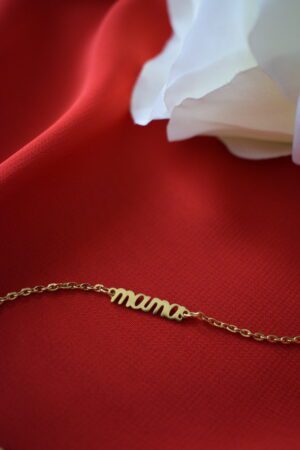 'Mama'