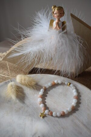 Kralenarmbandje Maan- en zonnesteen 6mm met ster ~ ST 005