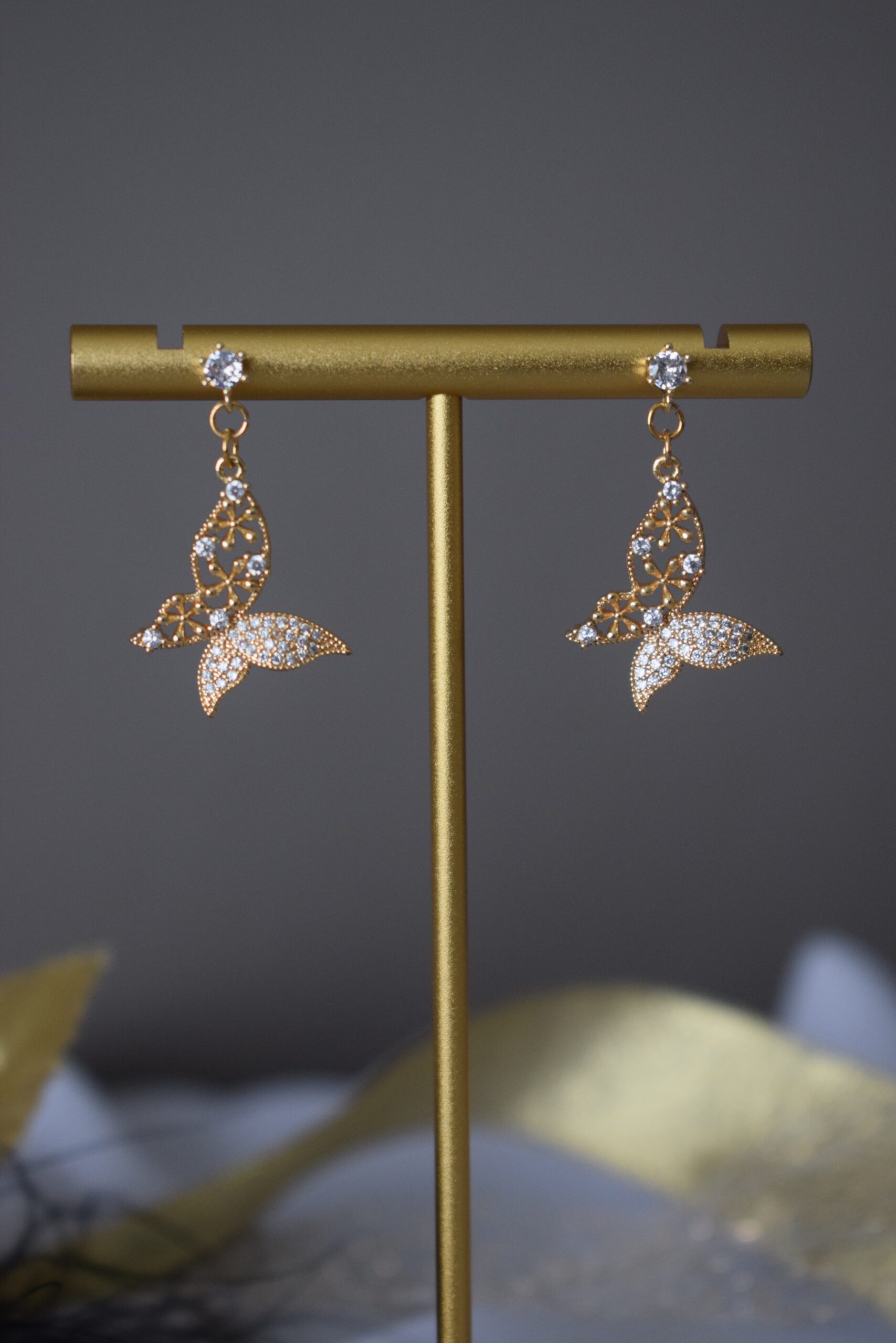 Luxe oorhangers Vlinder met zirkonia ~ FO 024 - Afbeelding 3