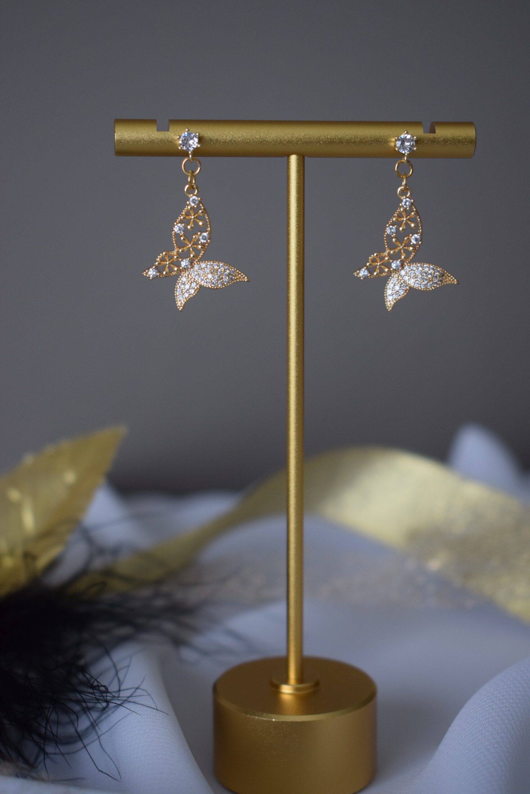 Luxe oorhangers Vlinder met zirkonia ~ FO 024 - Afbeelding 2