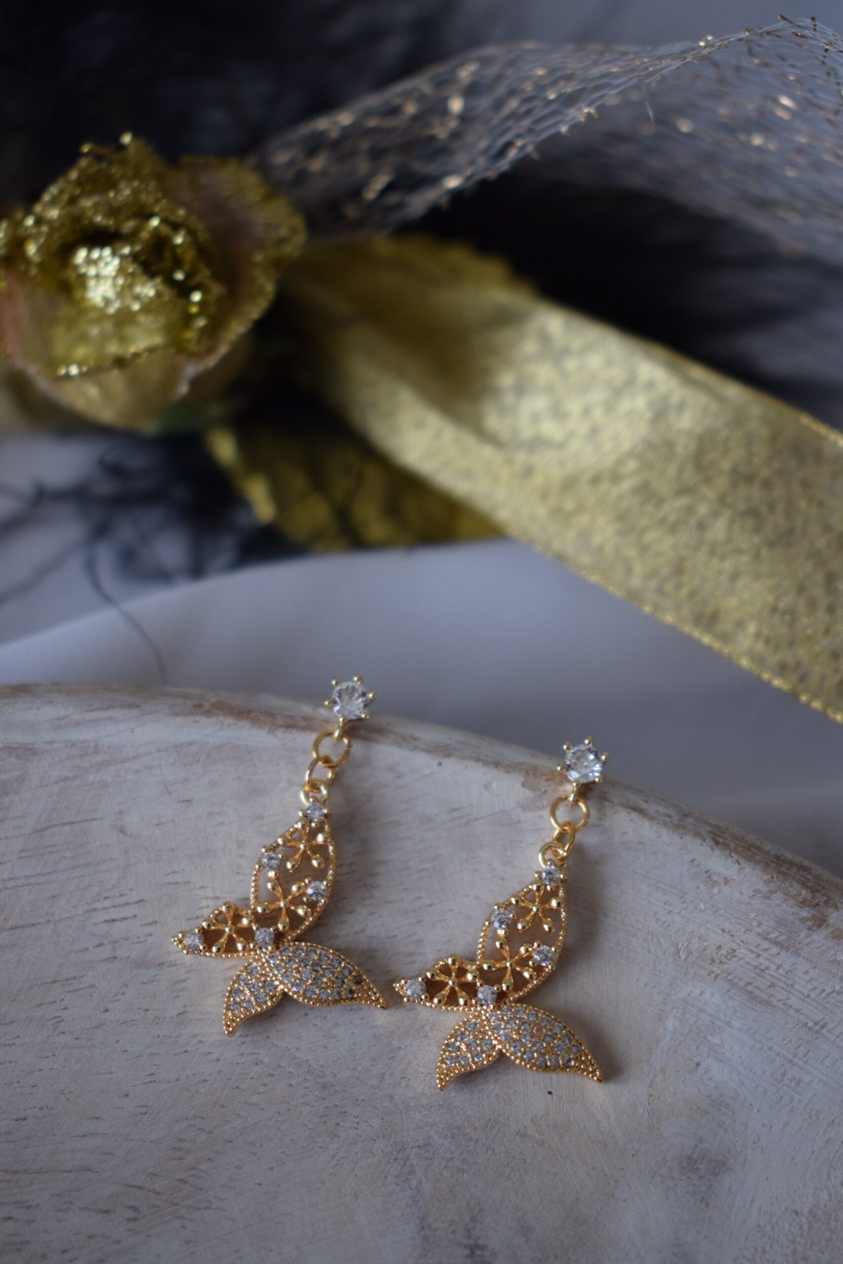 Luxe oorhangers Vlinder met zirkonia ~ FO 024 - Afbeelding 4