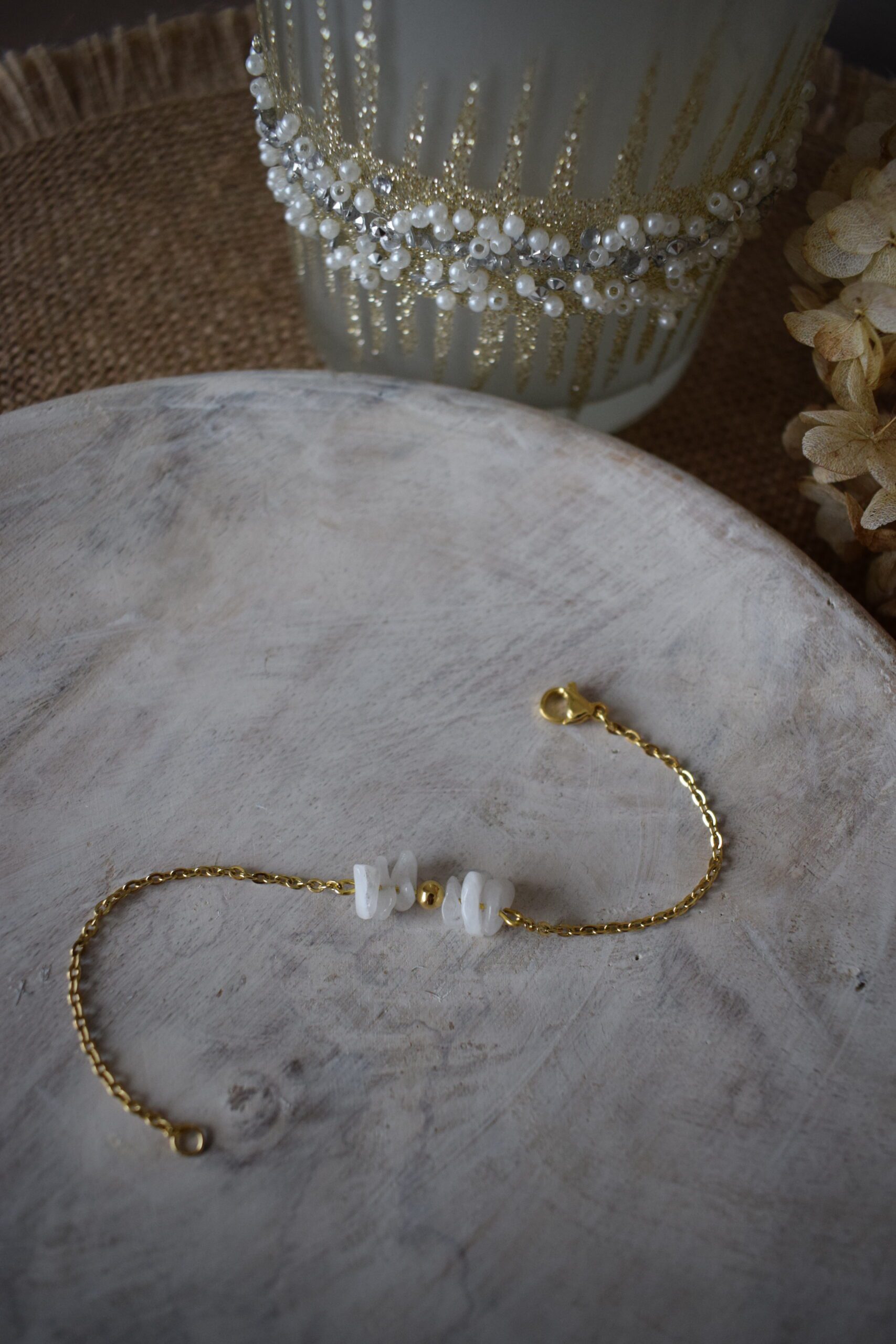Armband stainless steel met Maansteenchips ~ MS 005