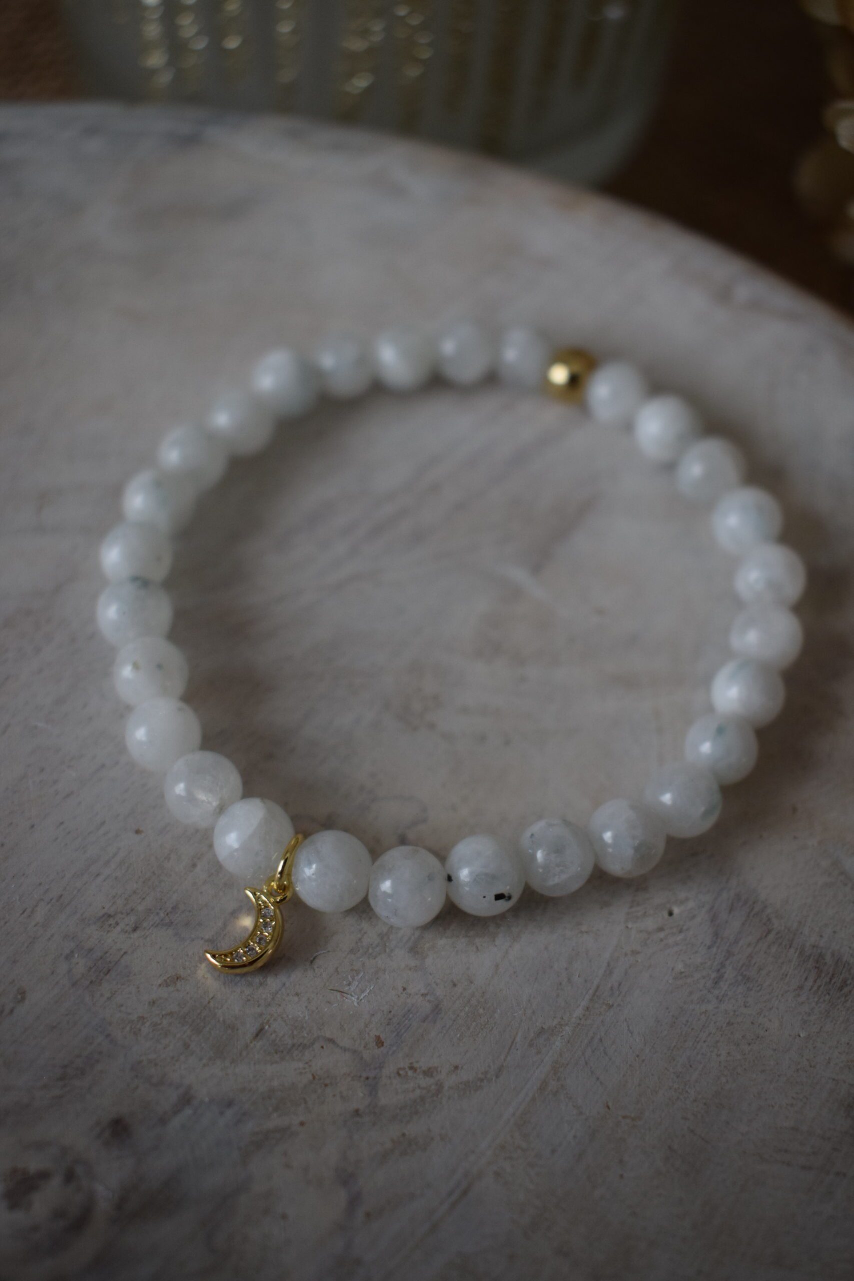 Kralenarmband Maansteen 6mm ~ MS 006 - Afbeelding 2