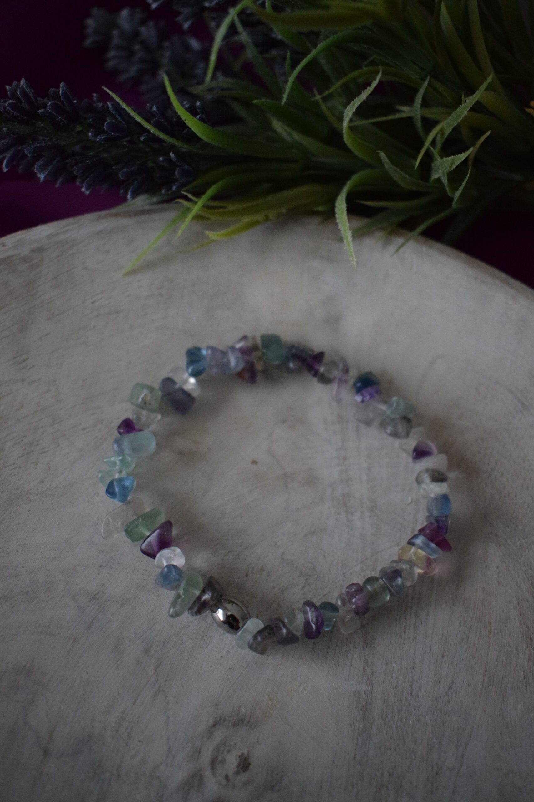 Armband edelsteenchips Fluoriet met kraal ~ FL 001 - Afbeelding 2