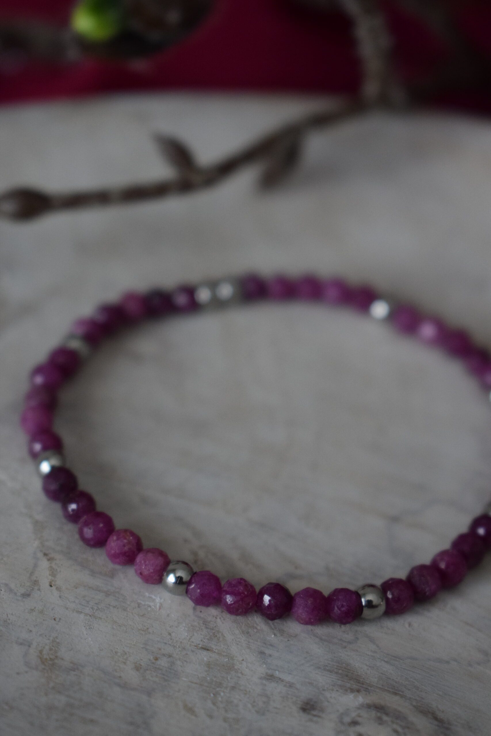 Kralenarmbandje Robijn 4mm kralen ~ ROB 002 - Afbeelding 4
